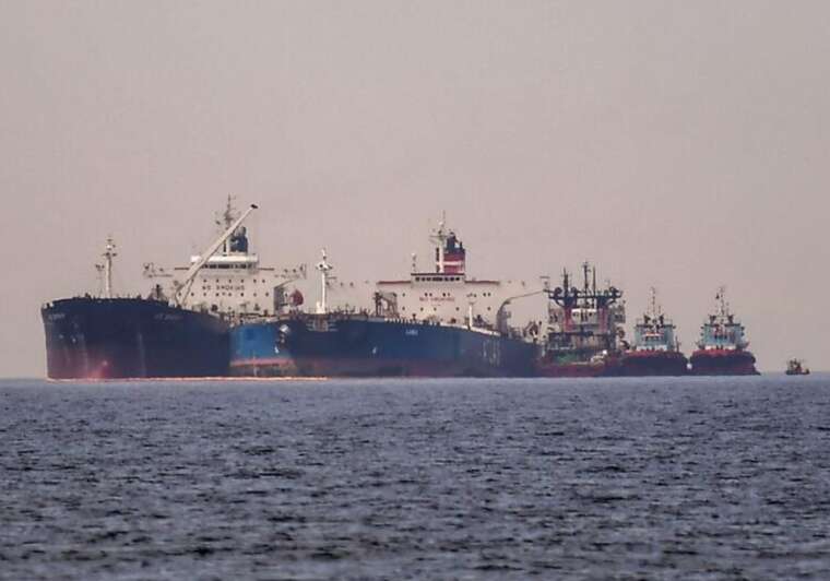 Власники суден з ЄС та США сприяли Кремлю у формуванні "тіньового флоту"