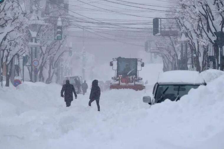Хоккайдо накрило рекордними снігопадами