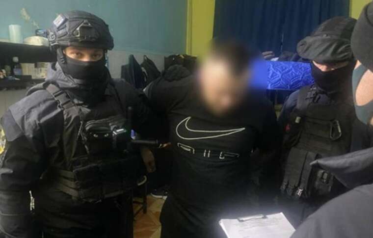 На Дніпропетровщині викрили довірену особу «вора в законі» та п’ятьох «смотрящих»