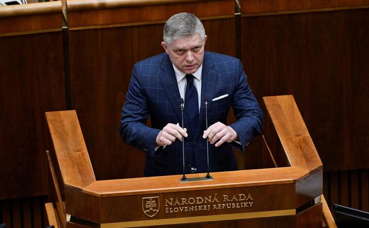 Фіцо пригрозив Україні перекриттям імпорту газу з Європи