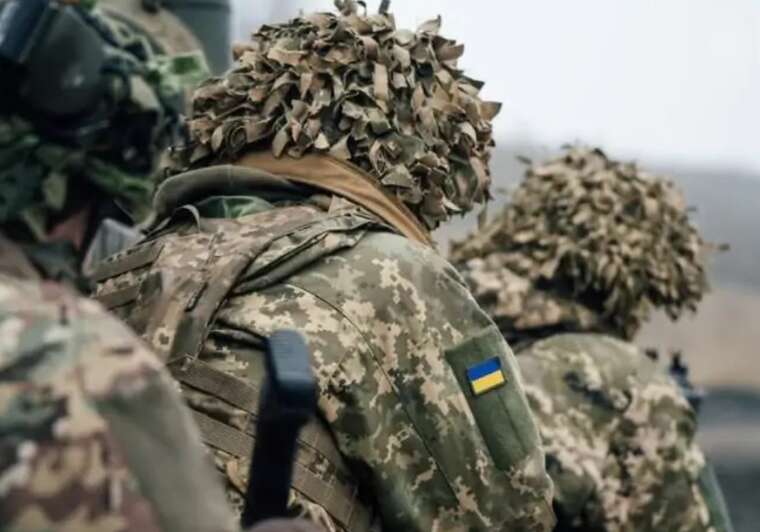 Військовий експерт висловив свою думку щодо річних контрактів для молоді