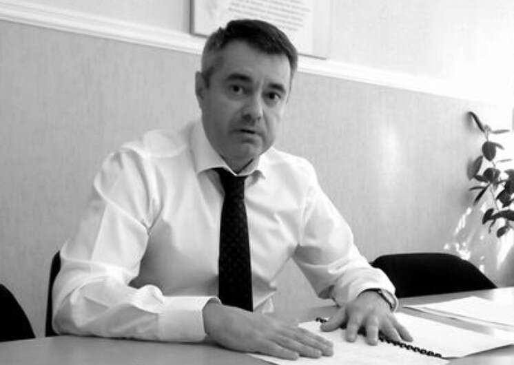 Заступник начальника Одеської митниці Алєксєєв користується автомобілями, якими володіють його батьки