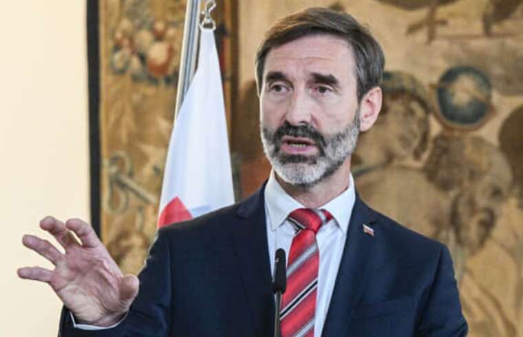 Україна імпортує російський газ через нашу територію, - МЗС Словаччини