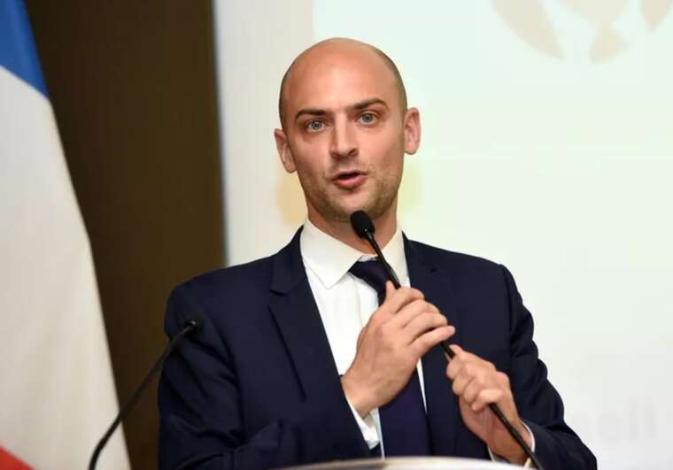 Во Франции подтвердили проведение срочного саммита в Париже по поводу Украины