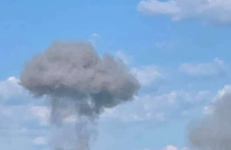 Російська армія завдала удару по Херсону: є постраждалий