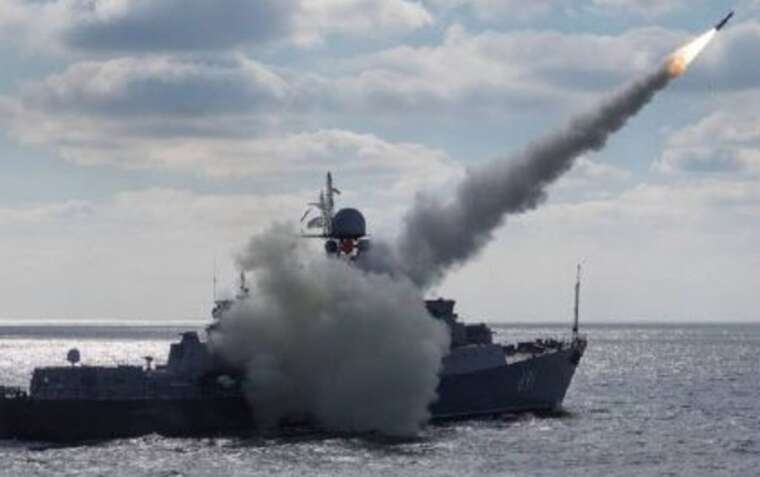 У Чорному морі на бойовому чергуванні присутній один російський носій «калібрів»
