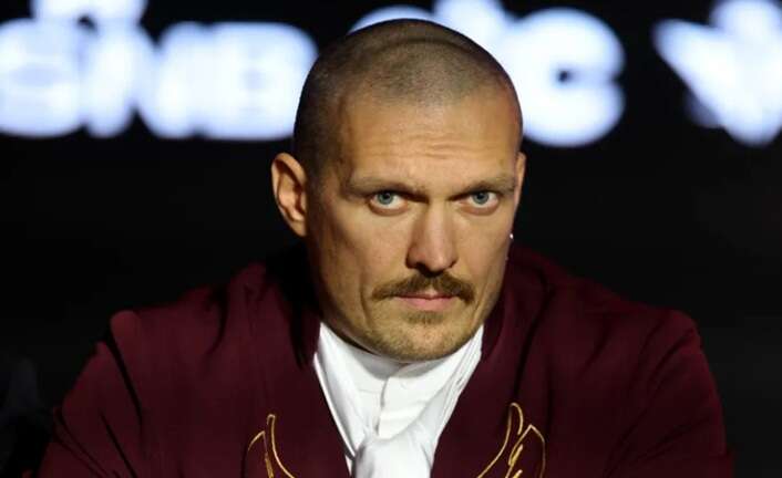 Усик планує здобути ступінь доктора філософії