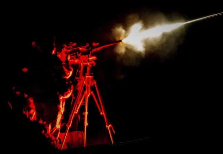 В Киеве работает ПВО: слышны взрывы