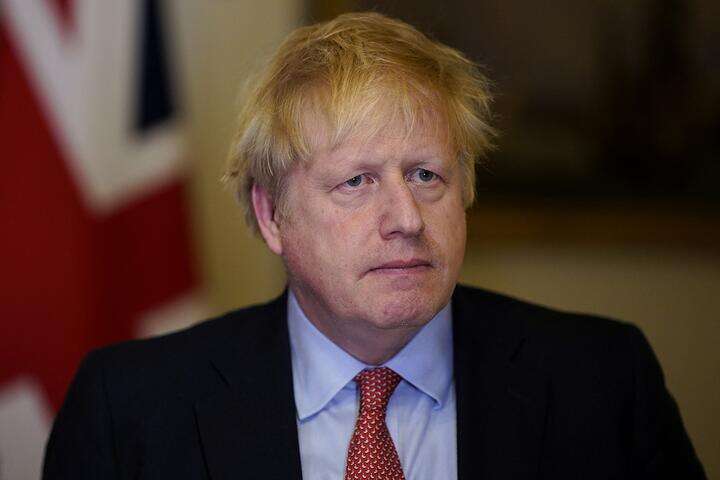 Борис Джонсон захищає Трампа та закликає Європу допомогти припинити війну в Україні