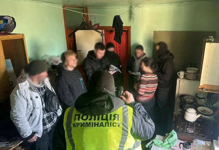 Нацполіція та СБУ затримали зловмисників, які готували підрив ТЦК на Київщині