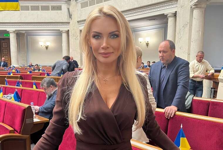 Нардепка від “СН” Кормишкіна написала заяву про складання депутатського мандату