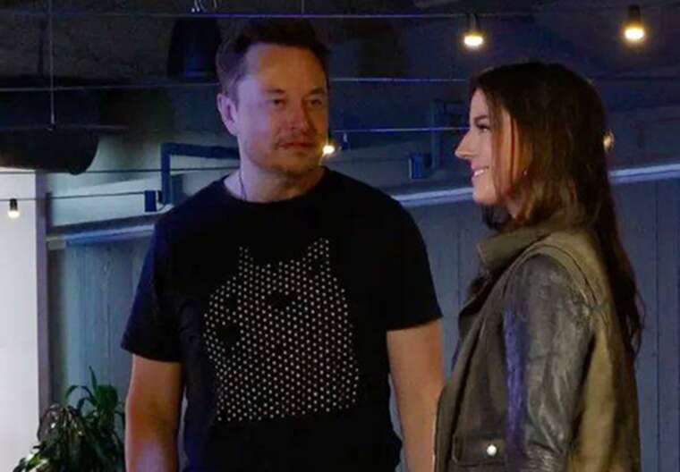 Блогерка Сент Клер вирішила через суд визнати Маска батьком своєї дитини, - NYP