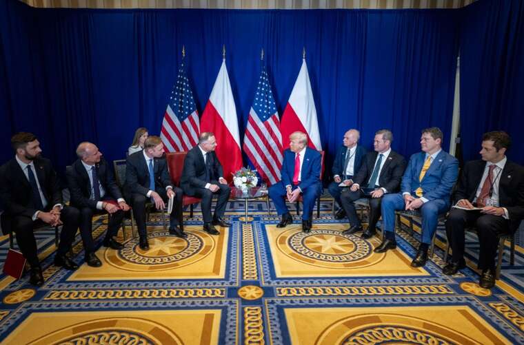 Трамп та Дуда провели зустріч у США