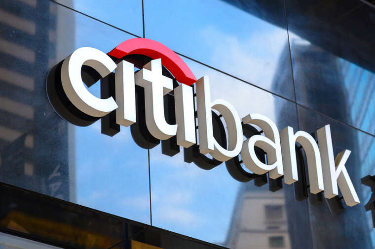 Citibank замість 280 доларів випадково перевів клієнту 81 трильйон доларів