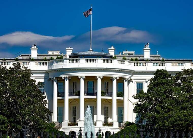 Трамп запросив співробітників Білого дому на обід, призначений для Зеленського, - Sky News