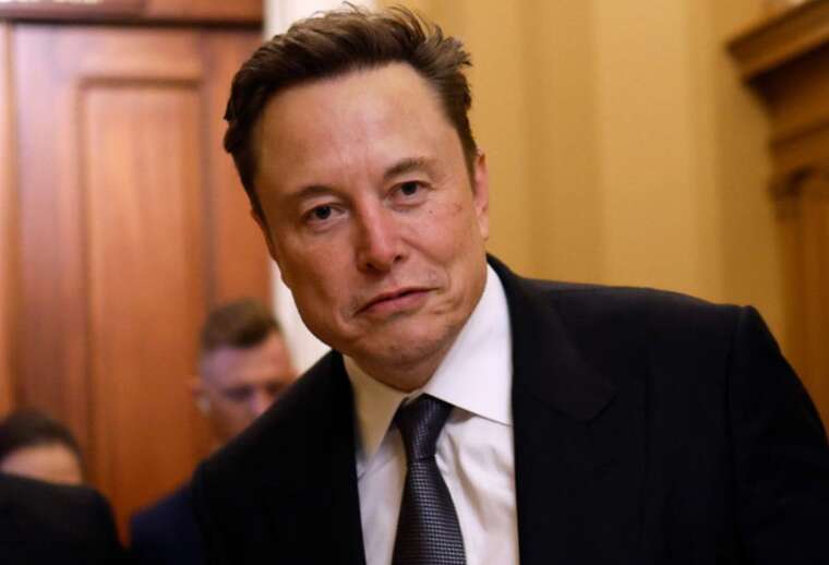 Ілон Маск звинуватив Зеленського у бажанні "продовжувати м’ясорубку"