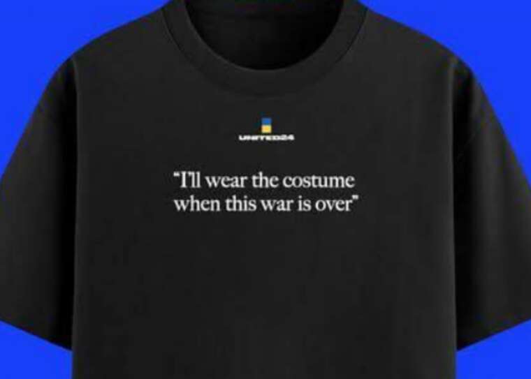«Я вдягну костюм, коли закінчиться війна» – UNITED24 випустила благодійні футболки