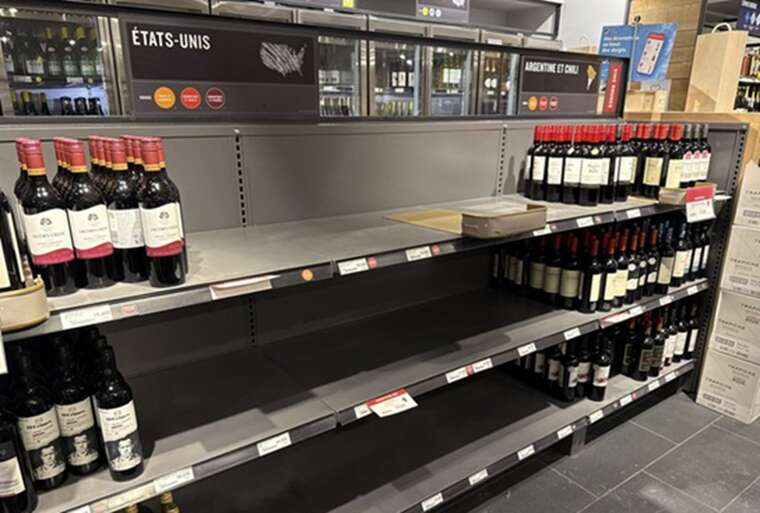 Американські товари зникають з полиць канадських магазинів