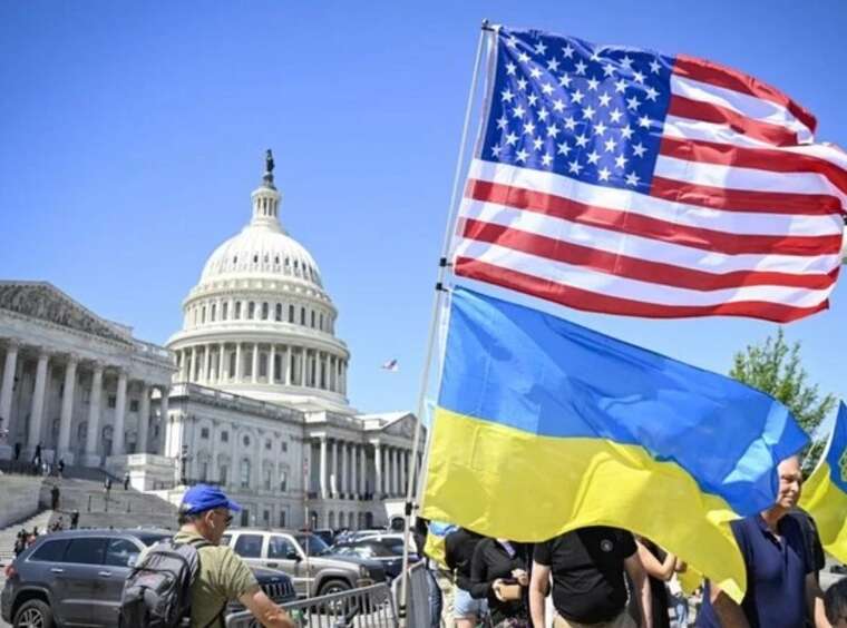 В Белом доме опровергли намерения лишить украинских беженцев временного правового статуса