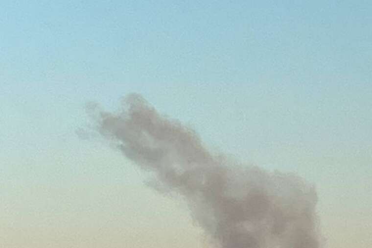 Ракетний удар по Харкову: є влучання в багатоповерхівку, спалахнула пожежа