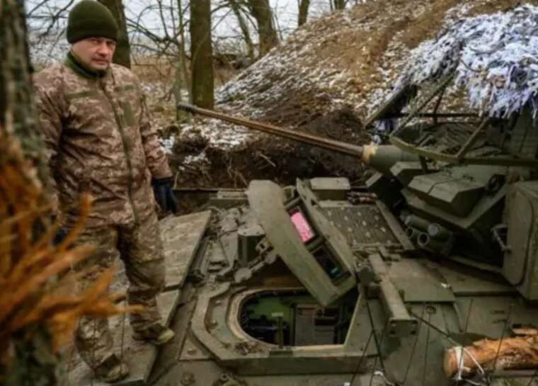    10-     , - The Telegraph