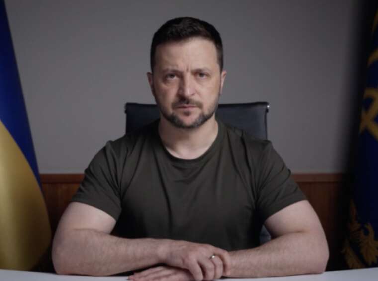 Зеленський висловив подяку жінкам за витримку, яка щоденно зміцнює Україну