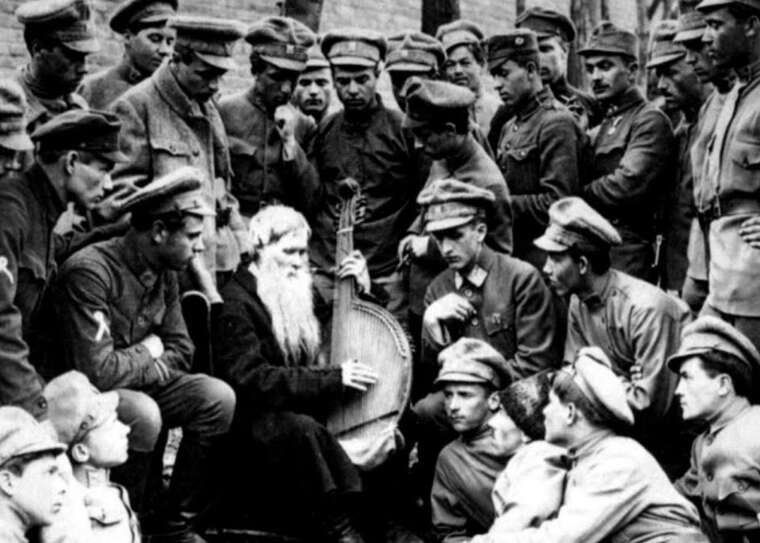 Пісня, яка єднає мільйони сердець: українці святкують День Державного Гімну