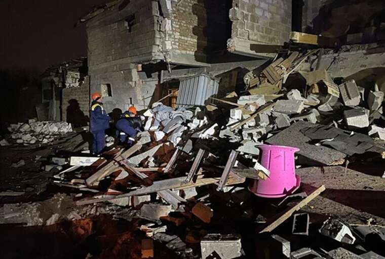 Атака РФ по Днепру: повреждено 10 домов