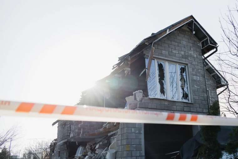 ЗС РФ атакували Дніпро й область: є постраждала, виникли пожежі, пошкоджено інфраструктурний об’єкт