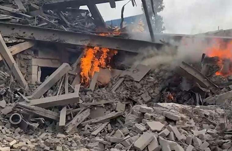 Росіяни повідомляють про удар по музею в Суджі