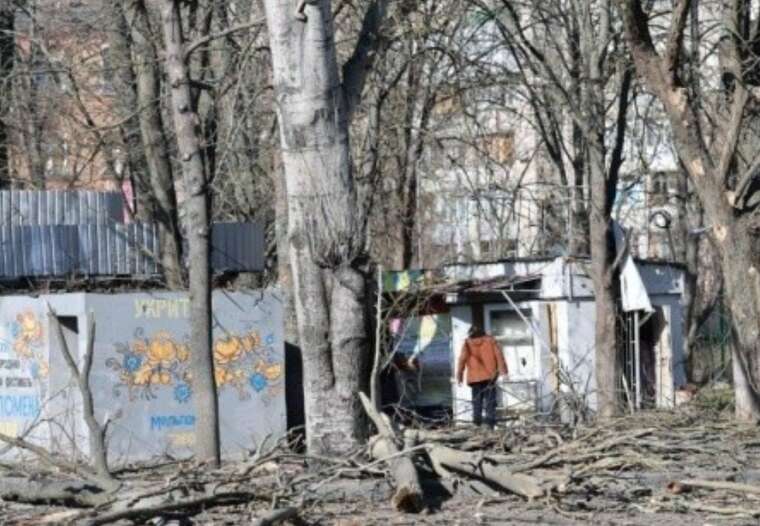 In Kherson, a 15-year-old girl was injured as a result of an airstrike