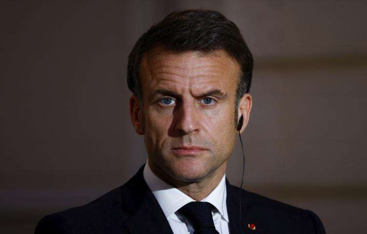 Макрон готовится к конфликту с Трампом из-за поддержки Украины, — Bloomberg