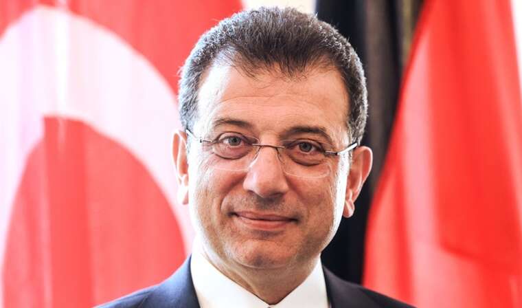 В Турции прокуроры требуют взятия под стражу мэра Стамбула