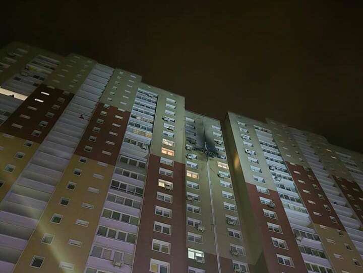 Атака "Шахедов" на Киев: в Сети появилось видео момента удара