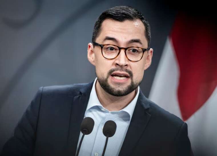 Прем’єр-міністр Гренландії висловив своє невдоволення через візит делегації Сполучених Штатів, очолюваної дружиною віцепрезидента