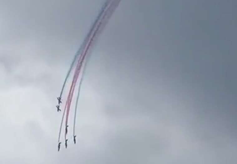       Patrouille de France:    