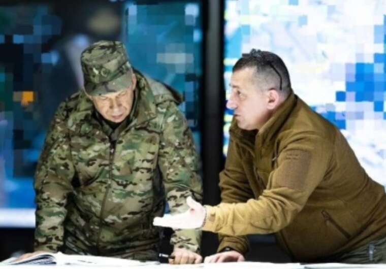 Сирський відвідав підрозділи на Сумщині через загострення ситуації з російською активністю