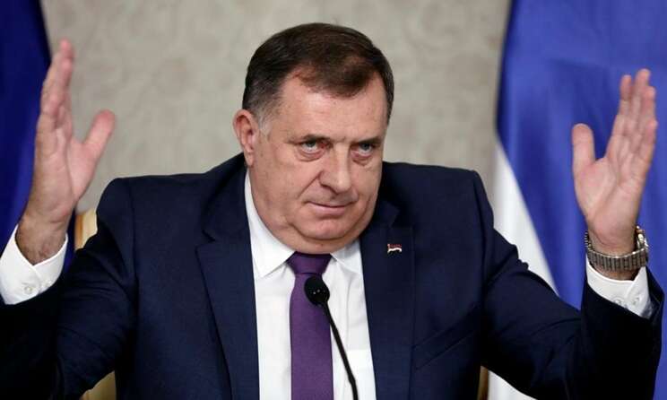 Шукає Інтерпол: Проросійський лідер боснійських сербів Додік утік із країни