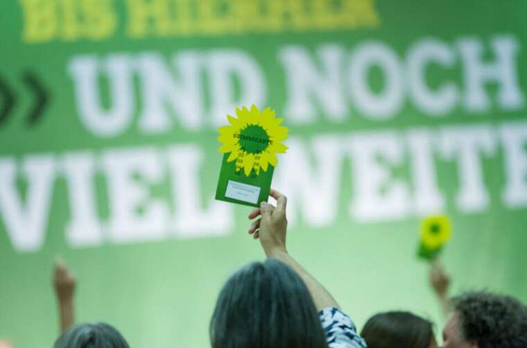 У Німеччині партія «зелених» закликала до «усунення проросійських зв’язків» у партії Мерца