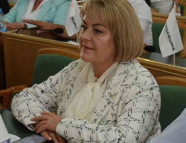 Державні службовці та правоохоронці отримували до 80 000 гривень пенсії за підробленою інвалідністю – розслідування