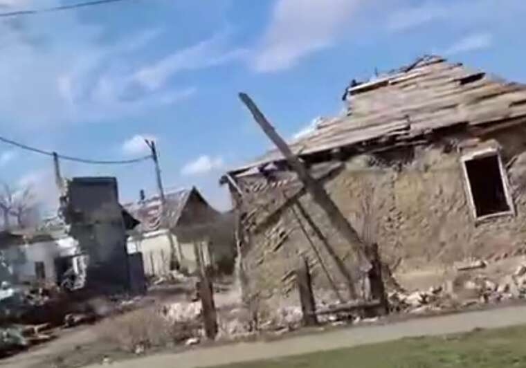 The front is approaching Lyman: a video of the battered city has been published online