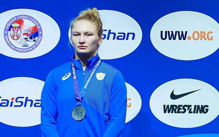 Називала його «героєм»: Донька окупанта візьме участь у чемпіонаті Європи з боротьби