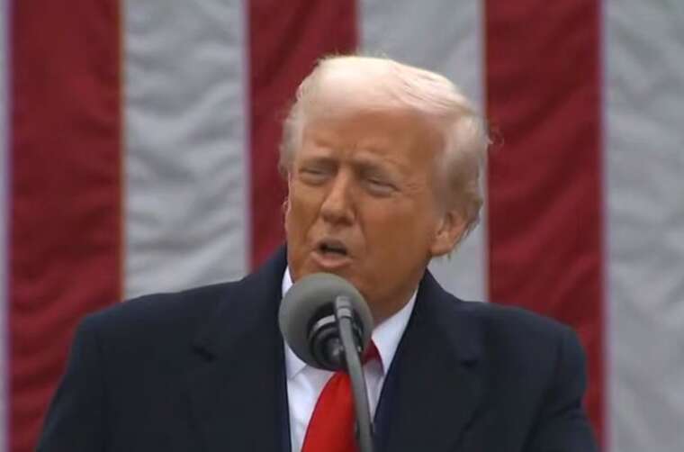 Трамп вводить 10% митні збори для всіх країн