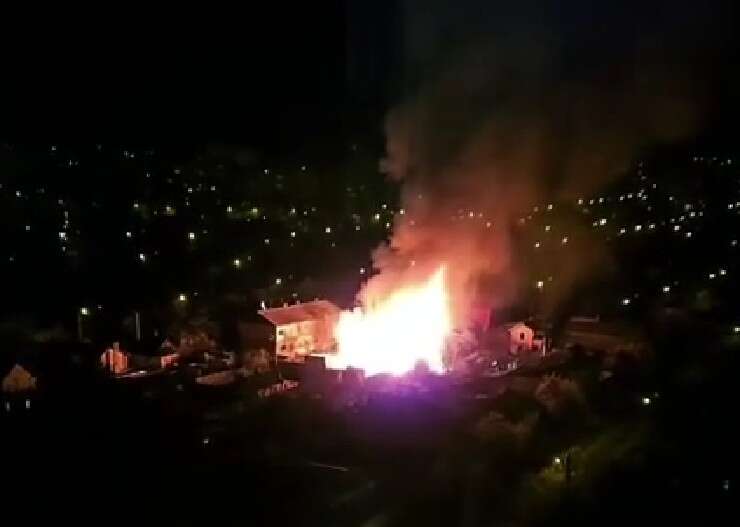 Kharkiv is under attack by "shaheds" again: a two-story building was hit, there are casualties