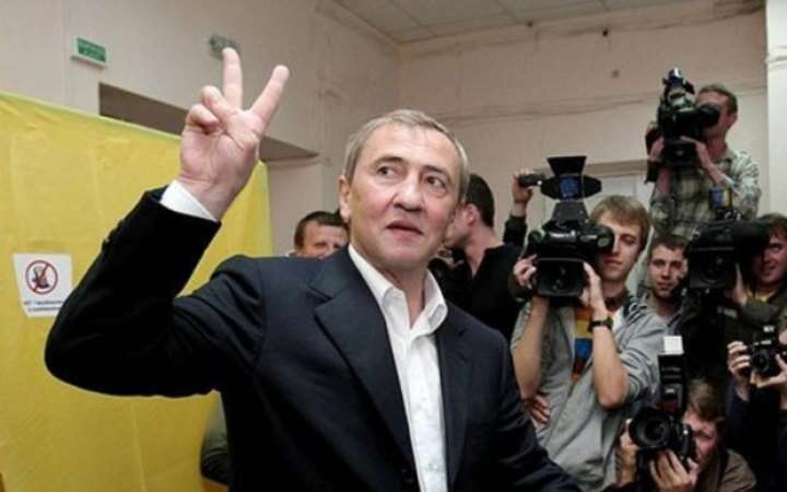 The case against Kyiv’s fugitive ex-mayor Chernovetskyi has been "stalled" for three years: the investigation is not progressing