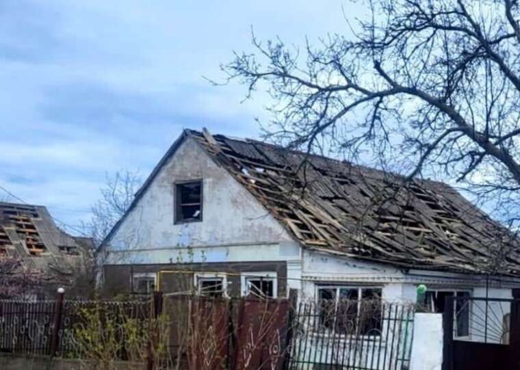 Російські війська обстріляли Білозерку в Херсонській області, двоє поранених