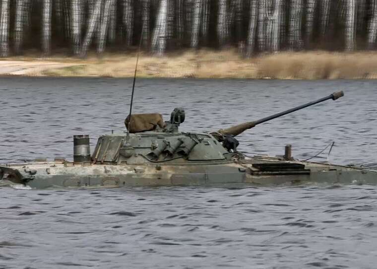 Near Kupyansk, during an attempt to cross the Oskil, the occupiers sank along with their armored vehicles