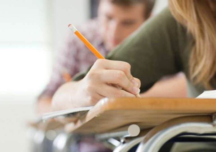 Кабмін повертає обов’язкове складання іноземної мови під час вступу до аспірантури та докторантури