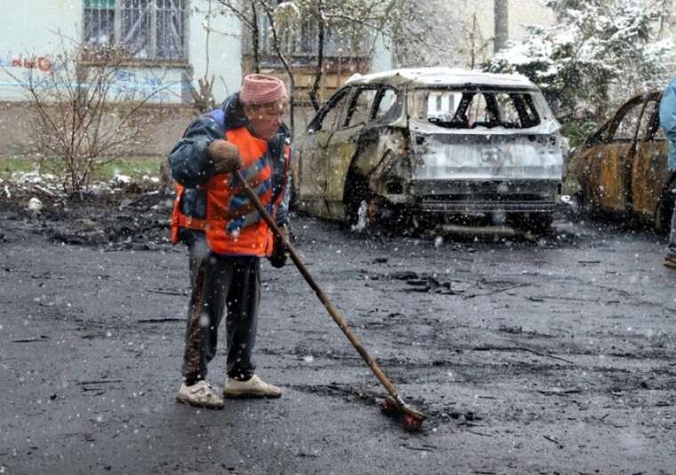 Атака на Дніпро: опубліковано фото наслідків російського удару по місту