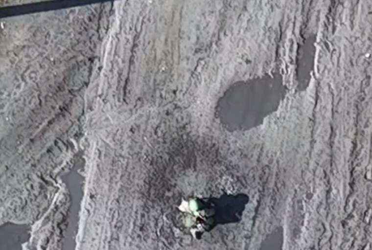 Россияне своих якобы «не бросают»: оккупант оставил своего товарища истекать кровью